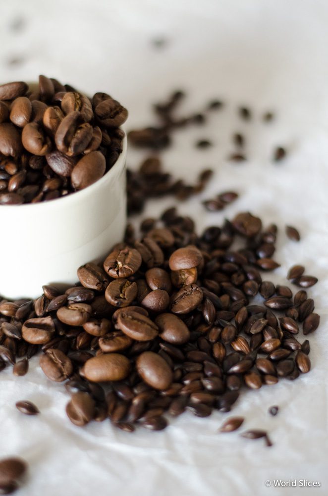 biji kopi arabika toraja (sulawesi) biji kopi arabika toraja (sulawesi)